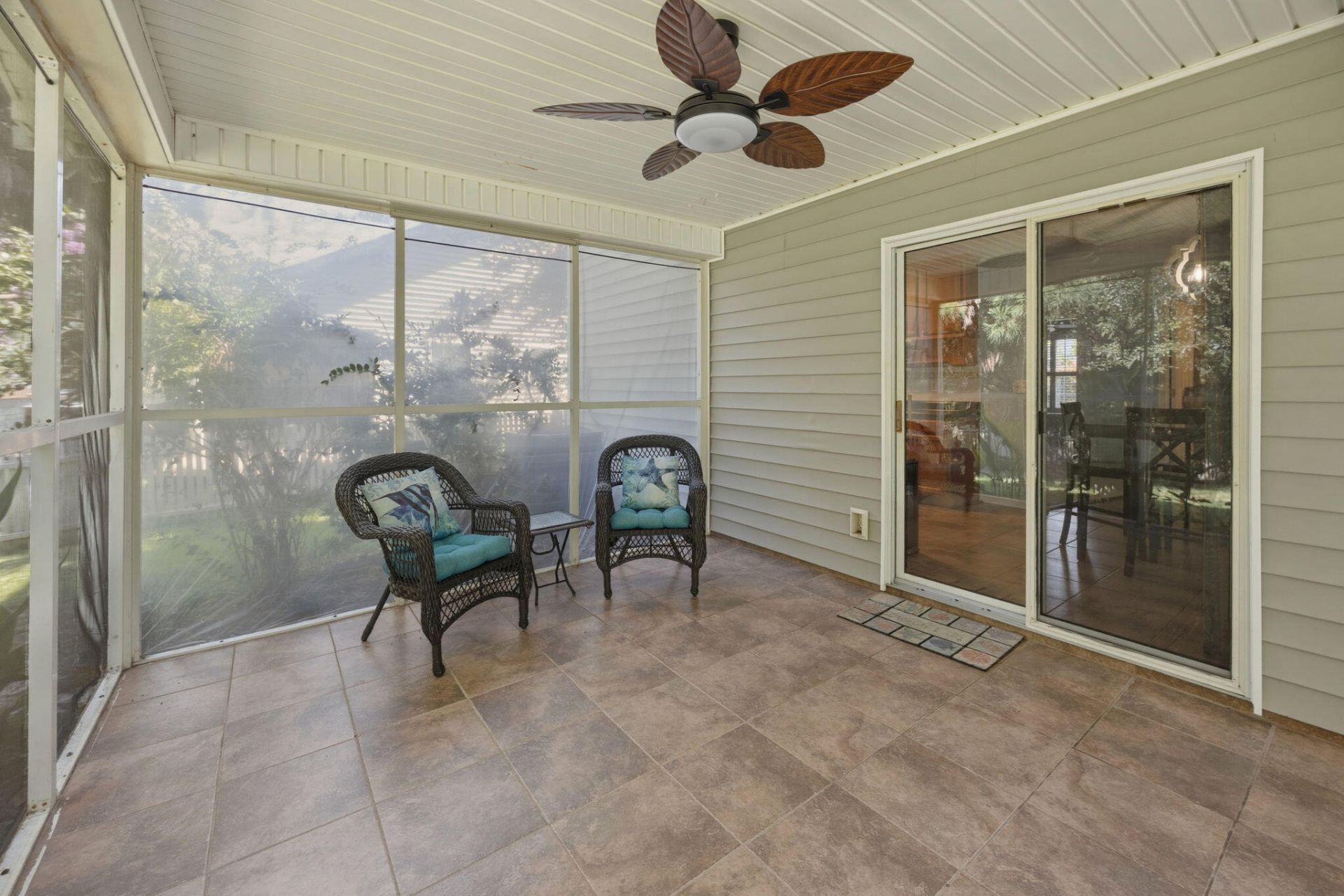 411 Aberdeen Circle Photo 33