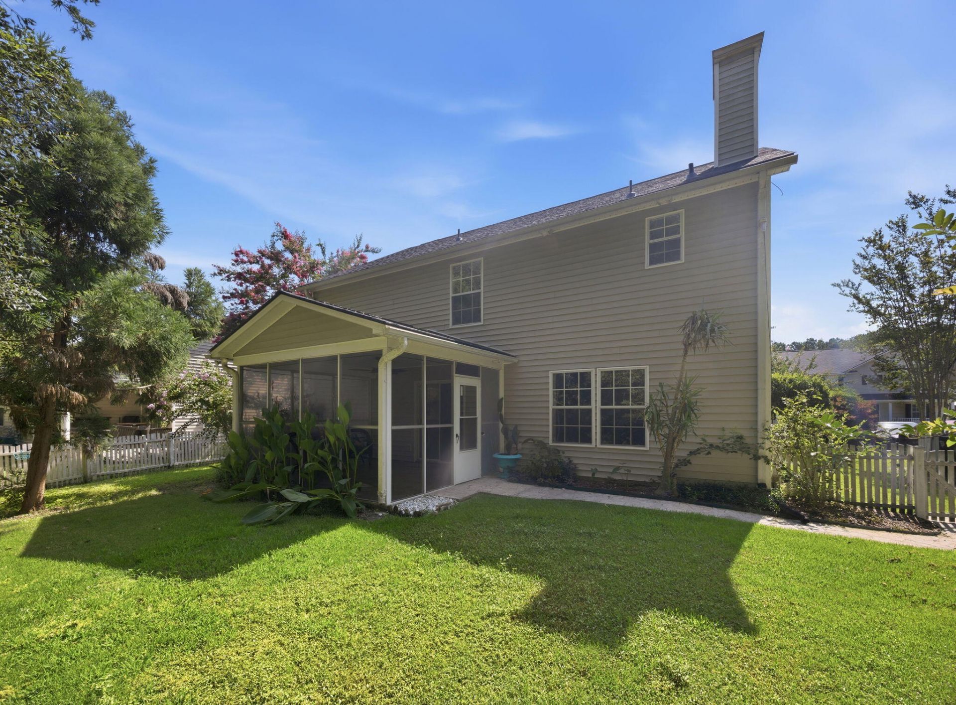411 Aberdeen Circle Photo 38