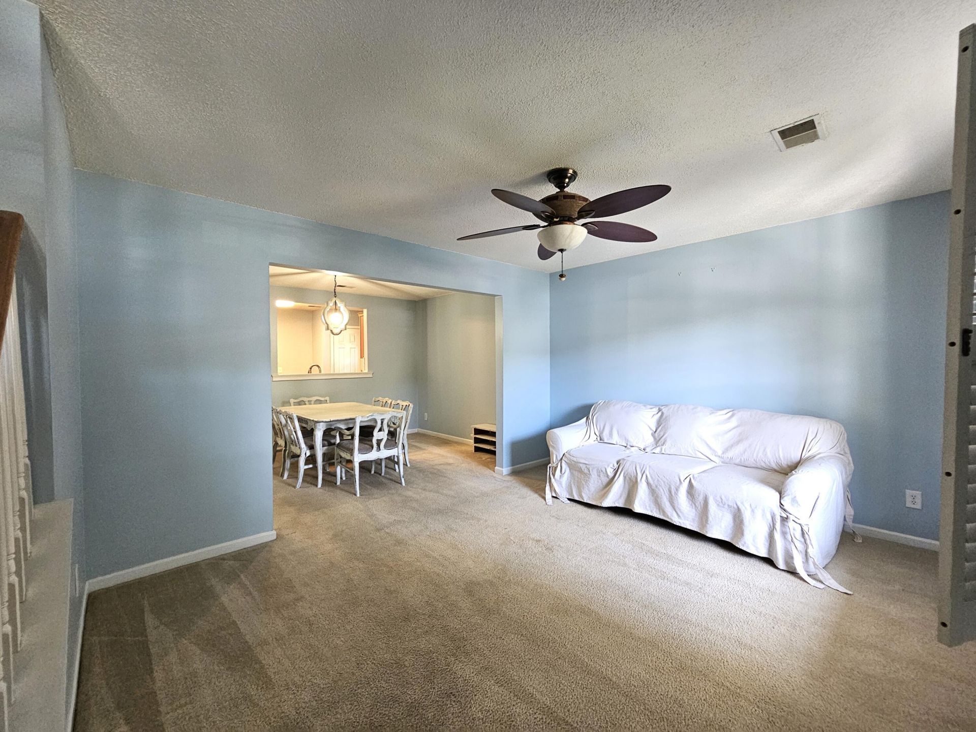 411 Aberdeen Circle Photo 4