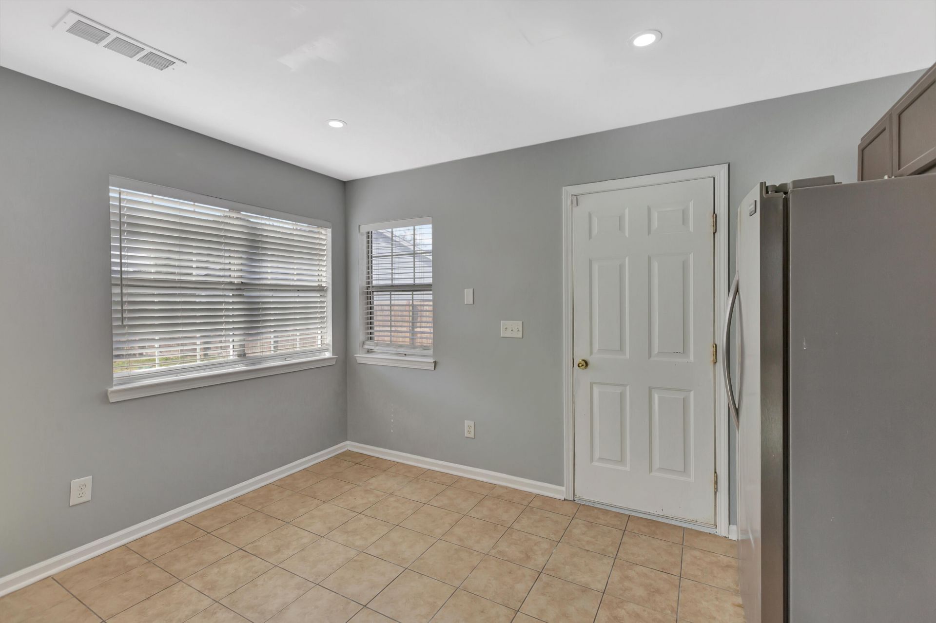 3019 Woodington Place Photo 17