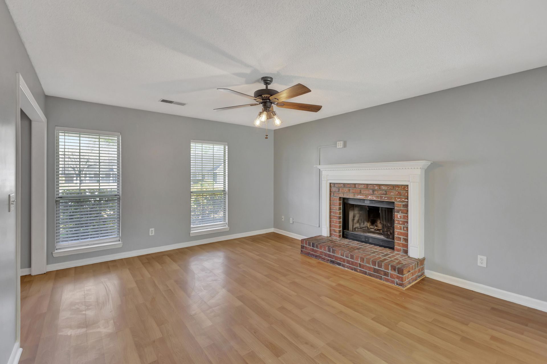 3019 Woodington Place Photo 5