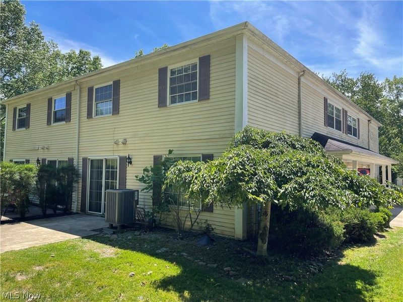 13676 Oakbrook Drive , Unit 3676, North Royalton, OH 44133 Photo 3
