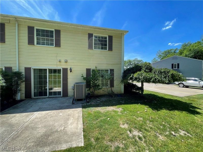 13676 Oakbrook Drive , Unit 3676, North Royalton, OH 44133 Photo 4