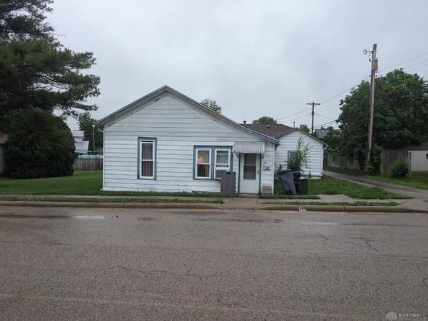 101 California Street, Farmersville, OH 45325