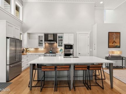 1010 Skyline Boulevard, Reno, NV 89509 Photo