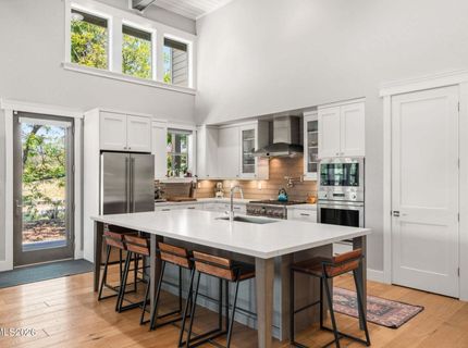 1010 Skyline Boulevard, Reno, NV 89509 Photo