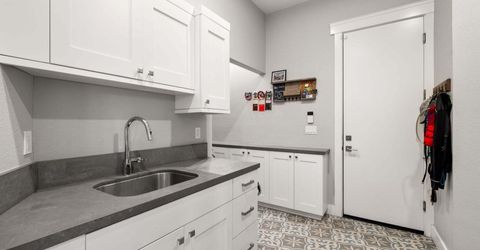 1010 Skyline Boulevard, Reno, NV 89509 Photo