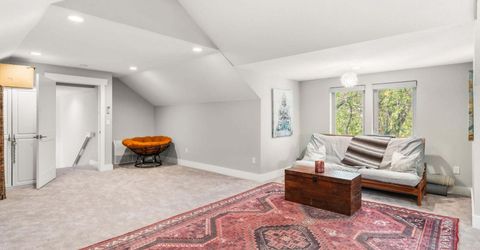 1010 Skyline Boulevard, Reno, NV 89509 Photo