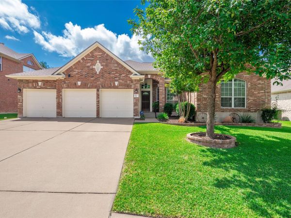 2913 Clinton PL, Round Rock, TX 78665