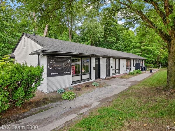 24821 5 Mile Road, Redford Twp, MI 48239