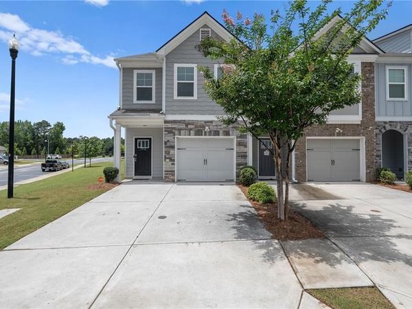 1966 Dillon Drive , Lithonia, GA 30058