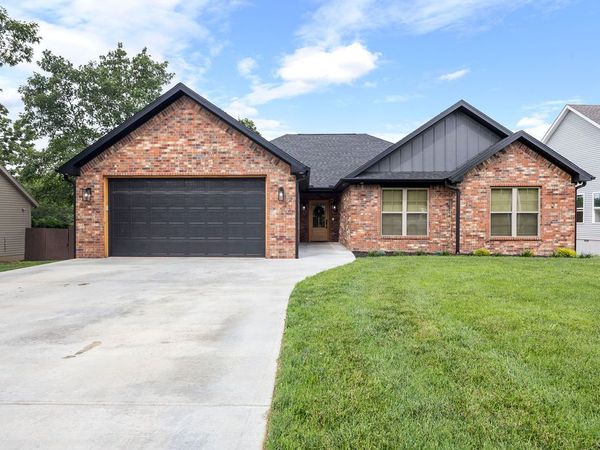 34 S Cheshnut Drive , Bella Vista, AR 72714