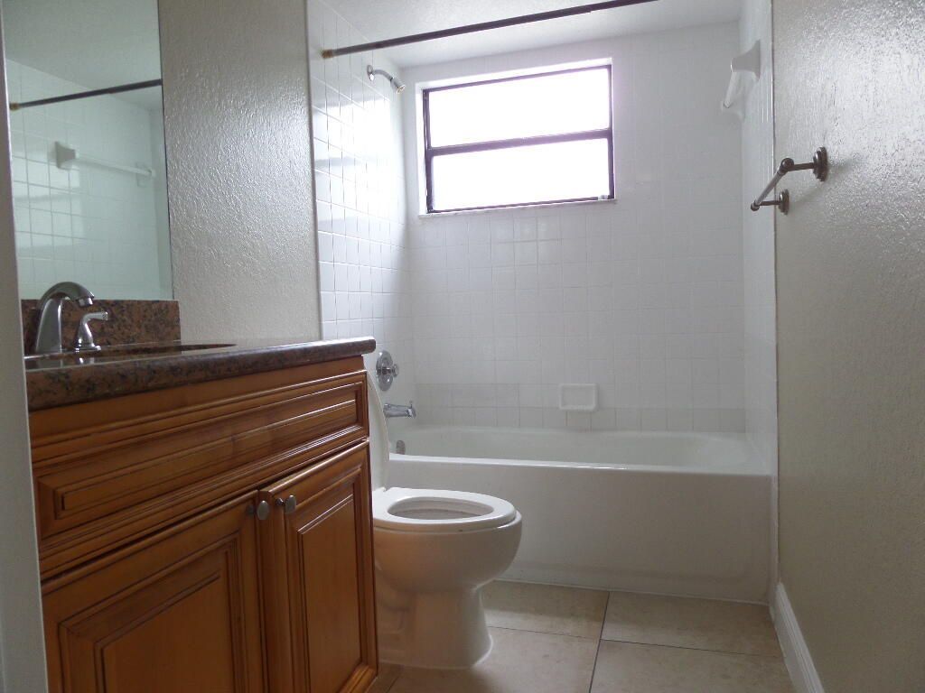 1440 Windorah Way, Unit D, West Palm Beach, FL 33411 Photo