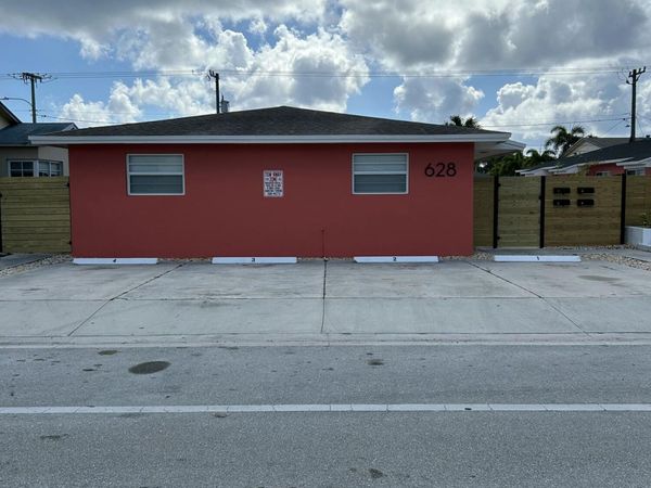 628 N M Street, Lake Worth Beach, FL 33460