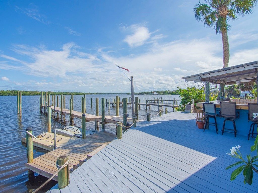 3965 Canal Drive, Sebastian, FL 32976 Photo