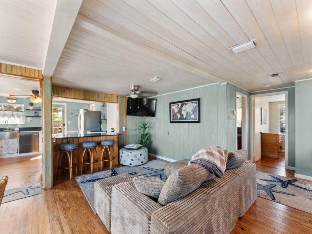 3965 Canal Drive, Sebastian, FL 32976 Photo