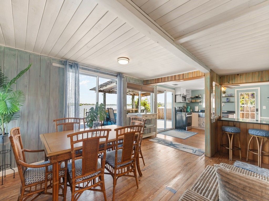3965 Canal Drive, Sebastian, FL 32976 Photo