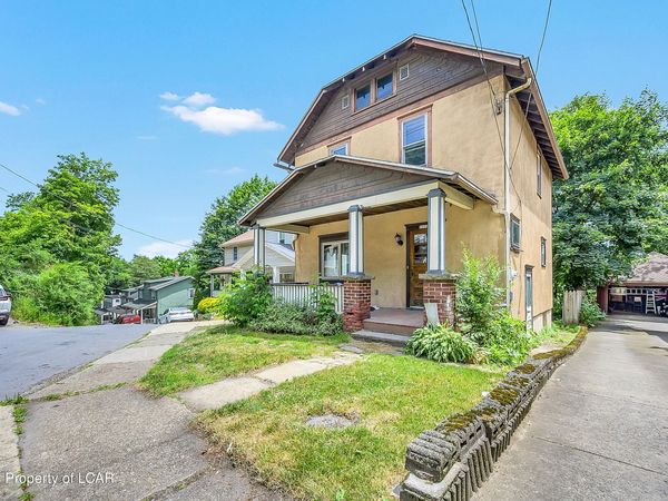 2136 N Main Avenue, Scranton, PA 18508