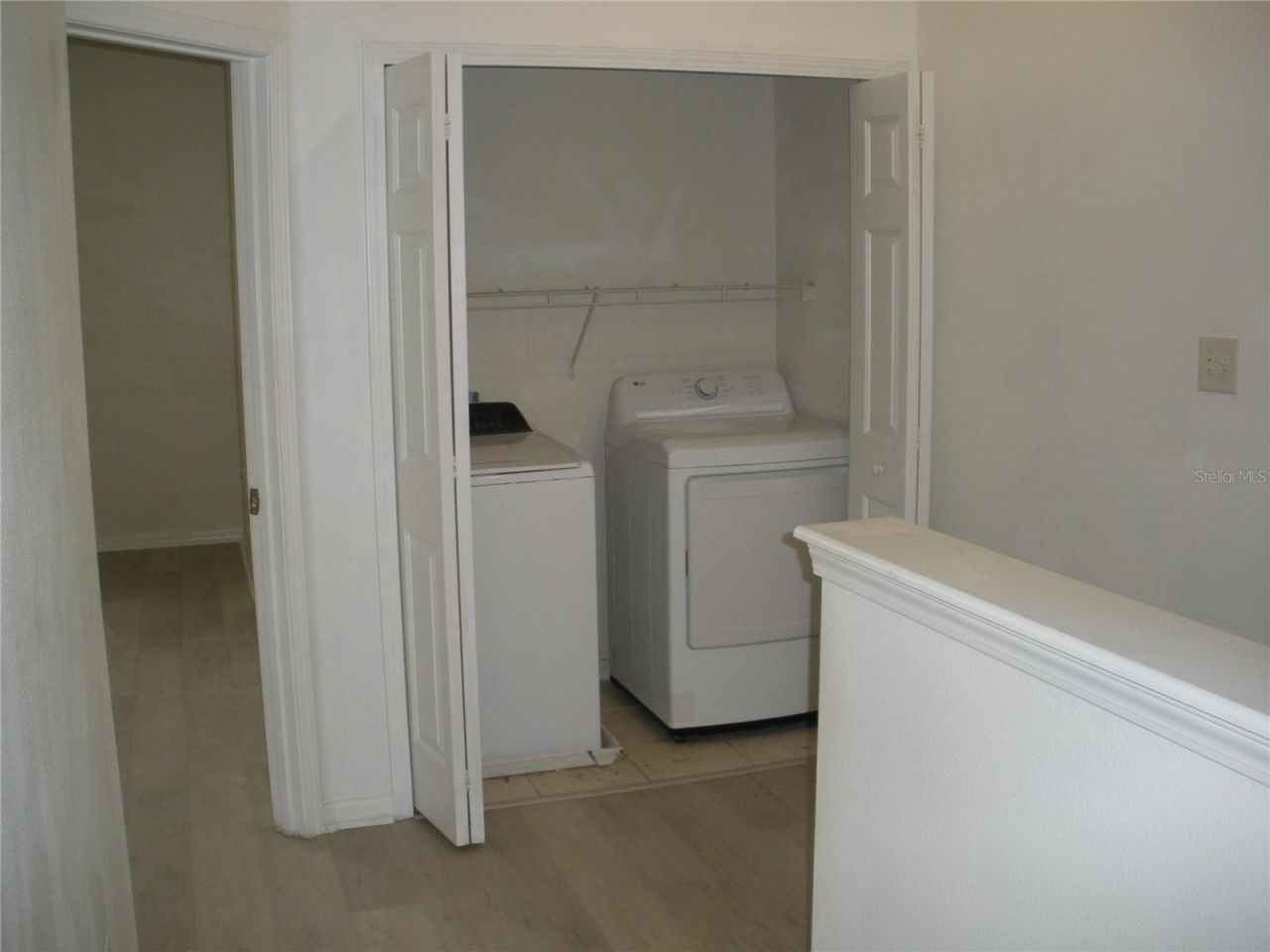 3497 Parkridge Circle, Unit 16-102, Sarasota, FL 34243 Photo