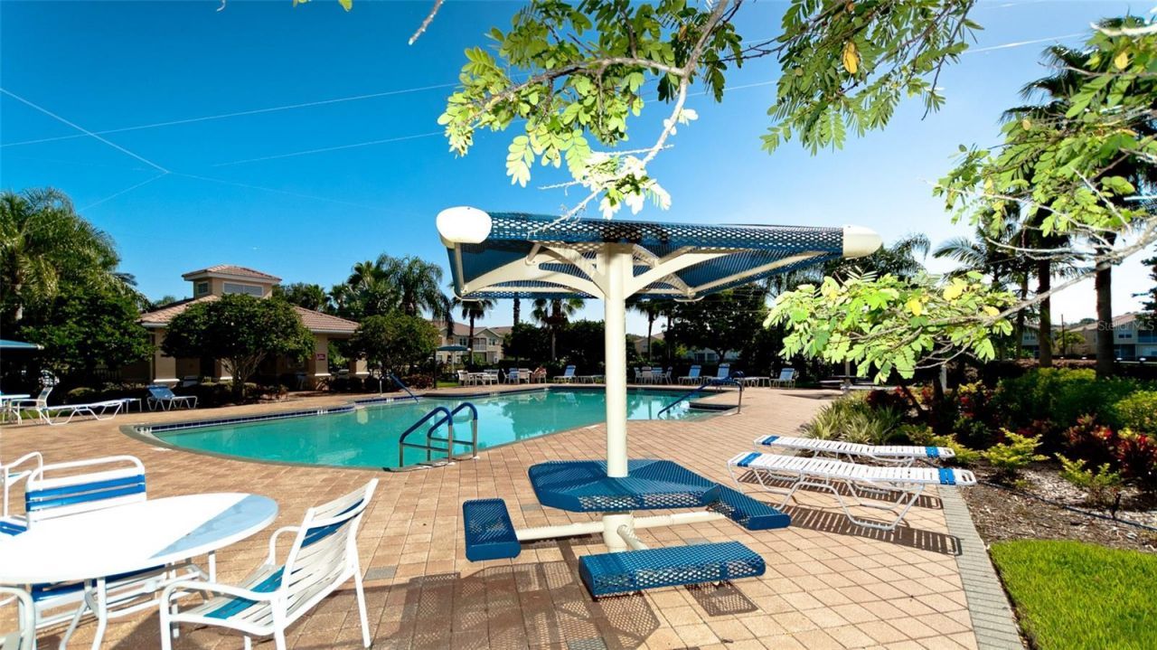 3497 Parkridge Circle, Unit 16-102, Sarasota, FL 34243 Photo
