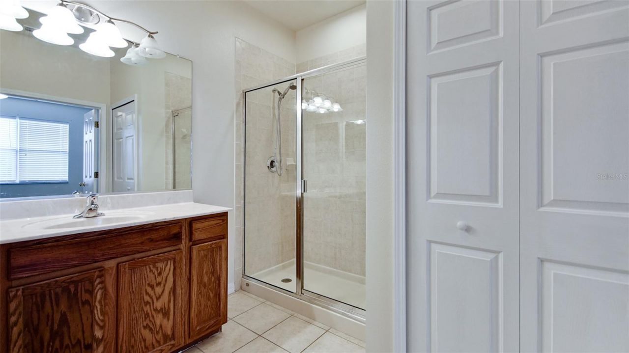 3497 Parkridge Circle, Unit 16-102, Sarasota, FL 34243 Photo