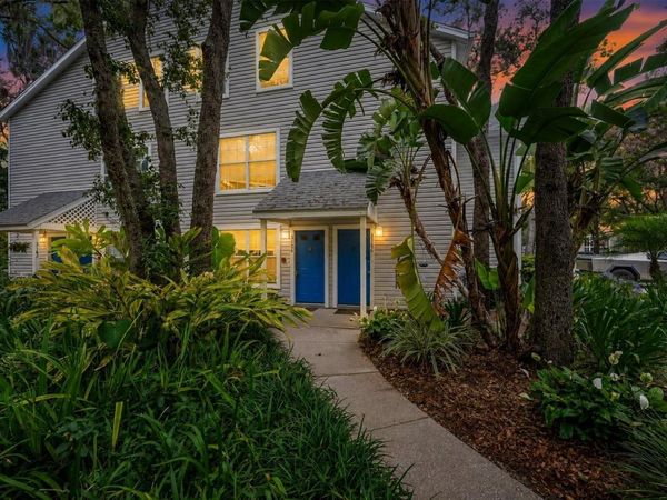 3164 VALLEY OAKS DRIVE, Unit 3164, TAMPA, FL 33618
