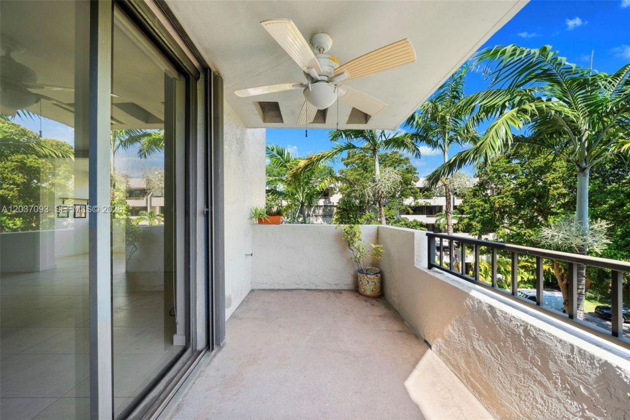 181 Crandon Blvd , Unit 301, Key Biscayne, FL 33149 Photo