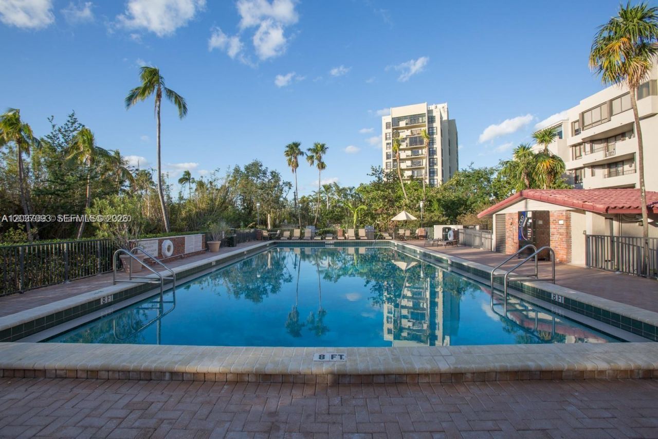 181 Crandon Blvd , Unit 301, Key Biscayne, FL 33149 Photo