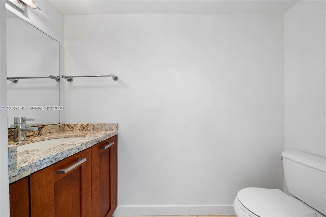 181 Crandon Blvd , Unit 301, Key Biscayne, FL 33149 Photo