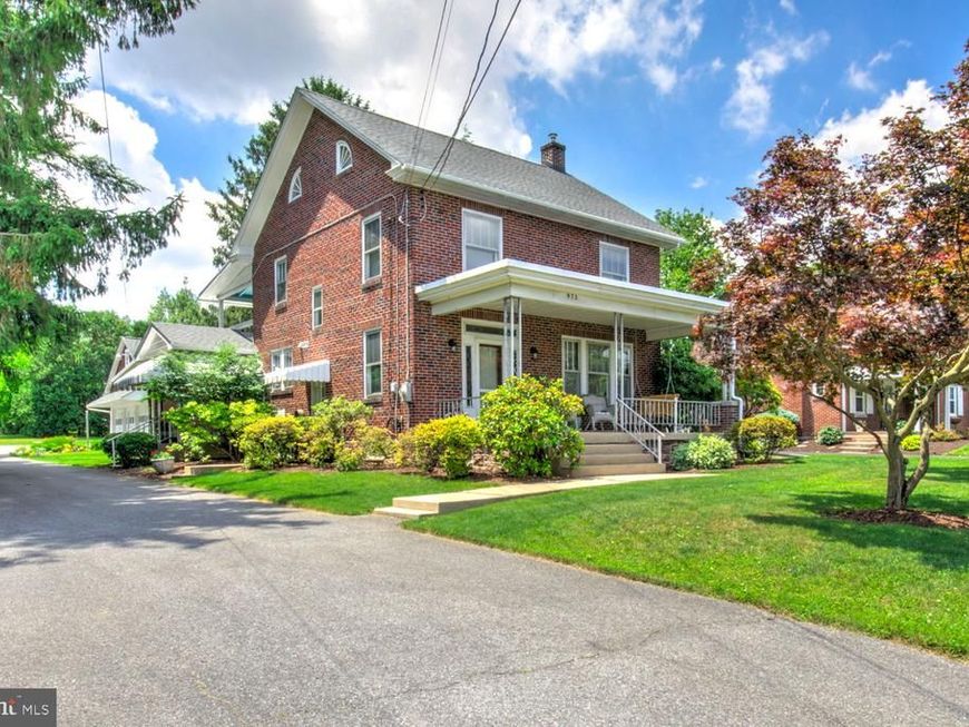 972 W Main Street , Ephrata, PA 17522 Main Photo