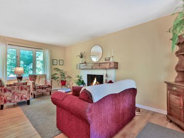 4740 Church Lane, Hopkins, MN 55343