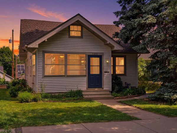 1225 Lafond Avenue , Saint Paul, MN 55104