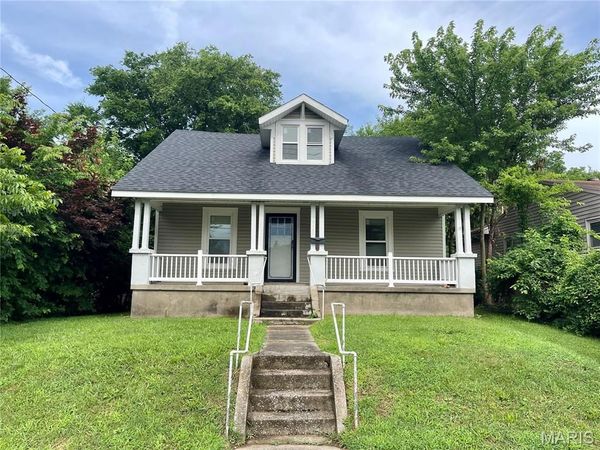 1527 N Main Street , Cape Girardeau, MO 63701