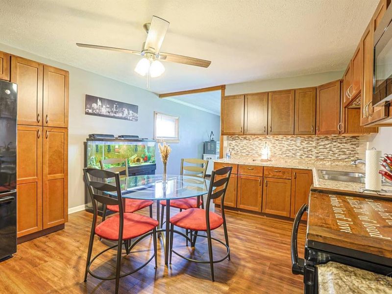 2693 Merriway Lane, Cincinnati, OH 45231 Photo 11