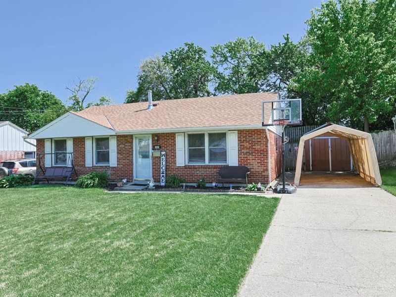 2693 Merriway Lane, Cincinnati, OH 45231 Photo 2