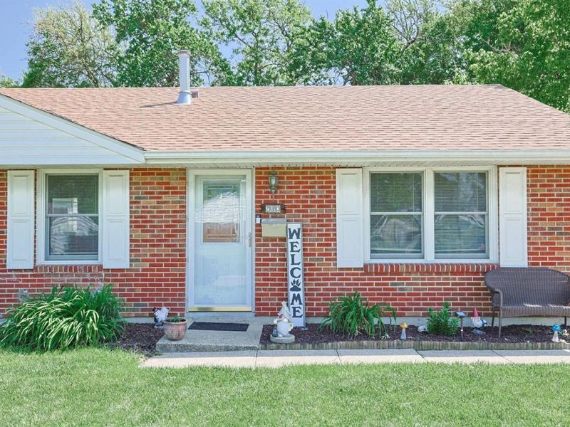 2693 Merriway Lane, Cincinnati, OH 45231 Photo 3