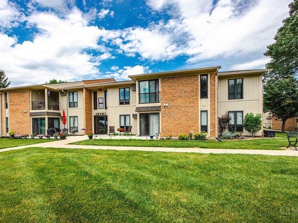 6135 Fairfield Road, Unit 18, Oxford, OH 45056