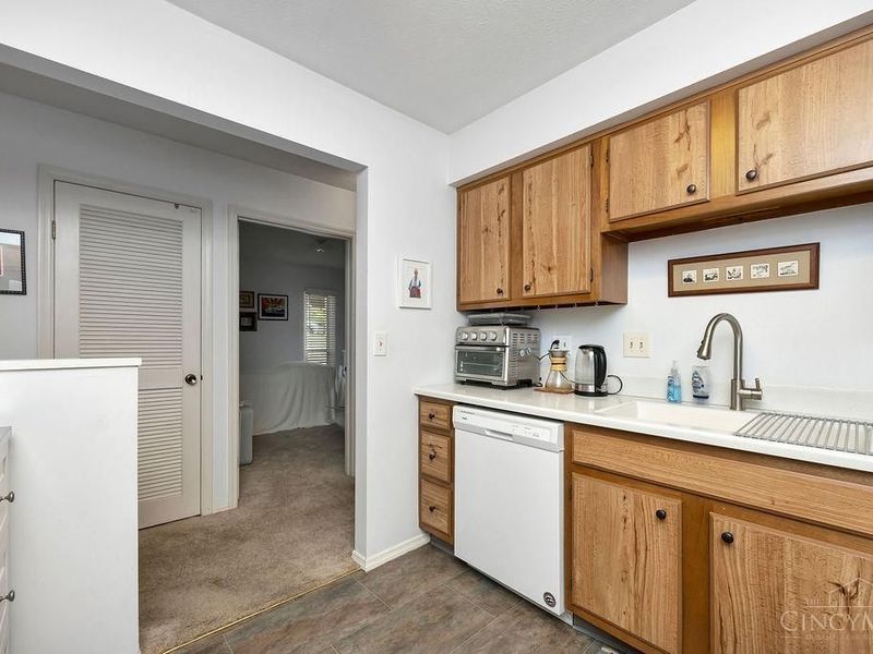 6135 Fairfield Road, Unit 18, Oxford, OH 45056 Photo 9