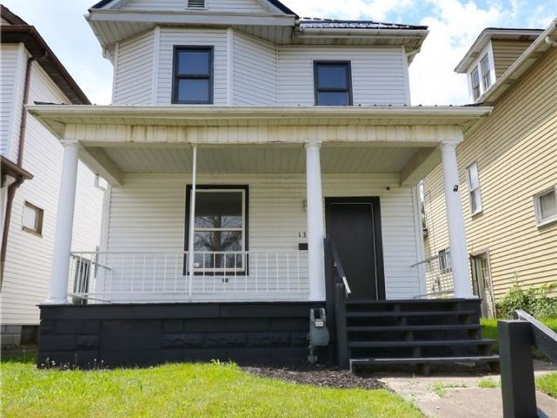 1302 Oregon Avenue , Steubenville, OH 43952 Photo 1