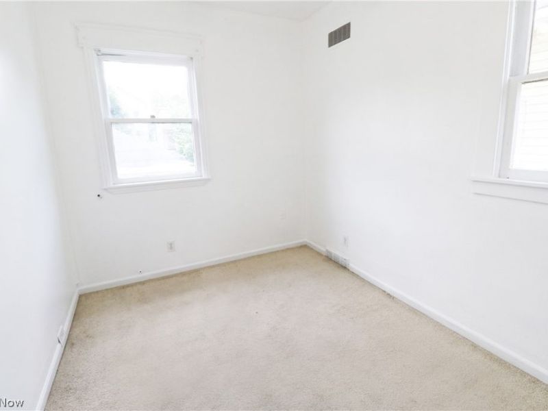 1302 Oregon Avenue , Steubenville, OH 43952 Photo 17