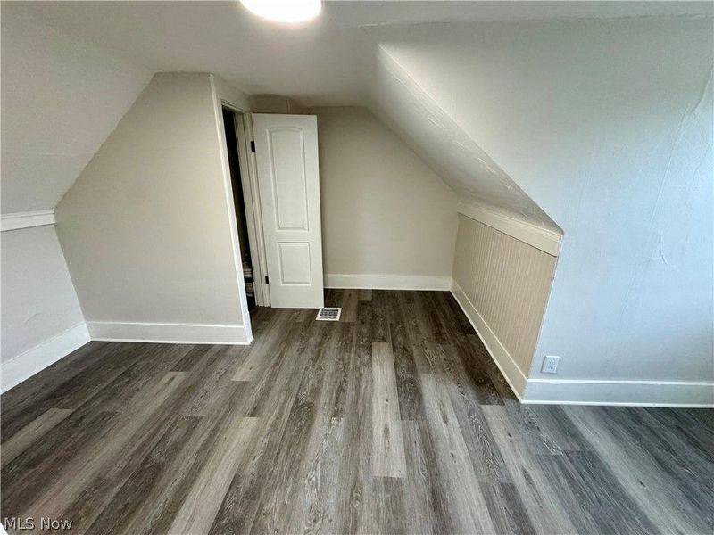 246 5th Street NW, Barberton, OH 44203 Photo 32