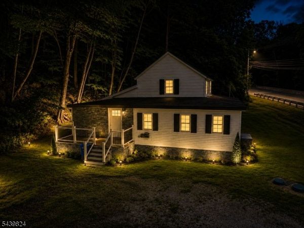 370 Us Highway 206, Byram, NJ 07821