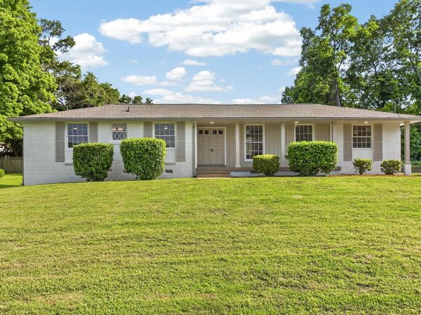 644 Topeka Dr, Hermitage, TN 37076