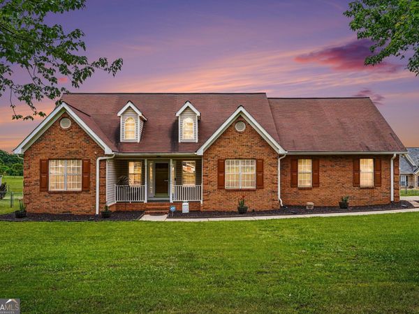 407 Trestle Road, Locust Grove, GA 30248