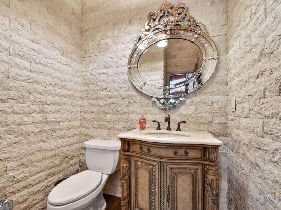 Property Image 64