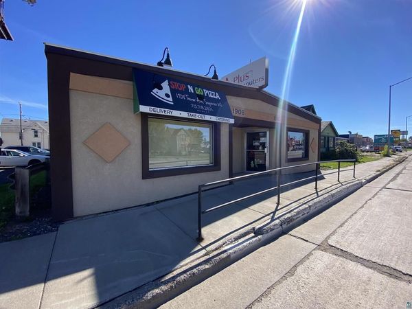 1908-1910 Tower Ave, Superior, WI 54880