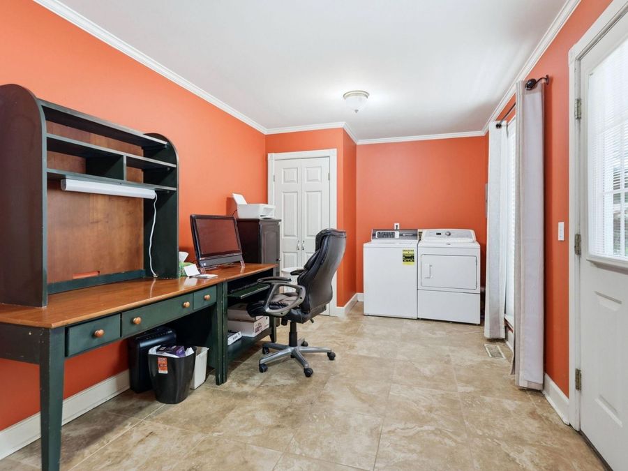 Property Image 38