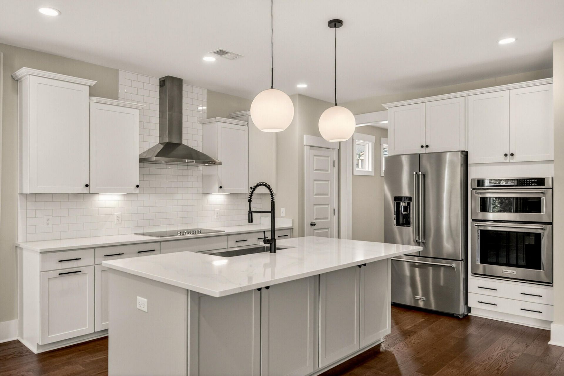 2081 Utsey Street Photo 12
