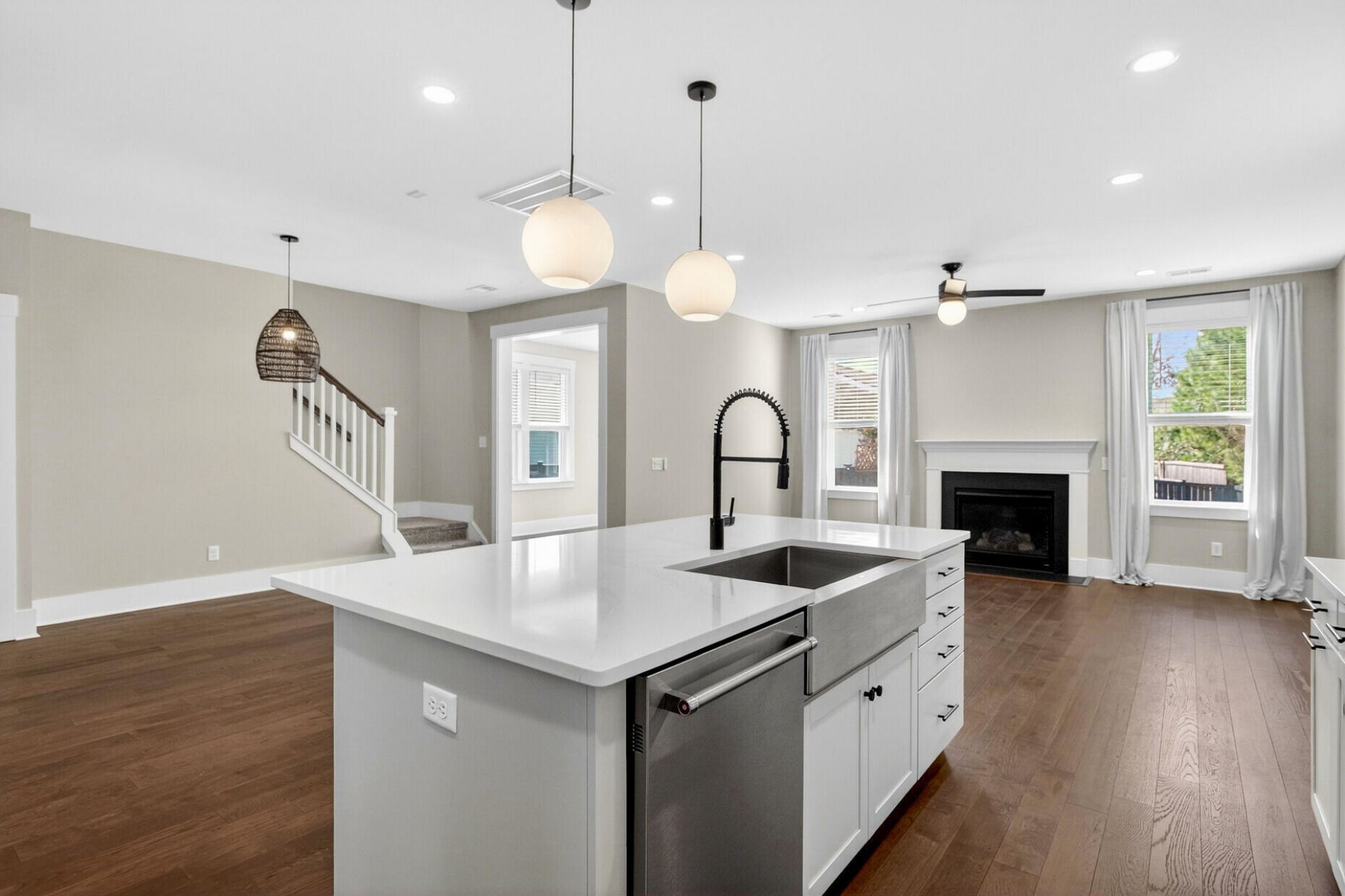 2081 Utsey Street Photo 24