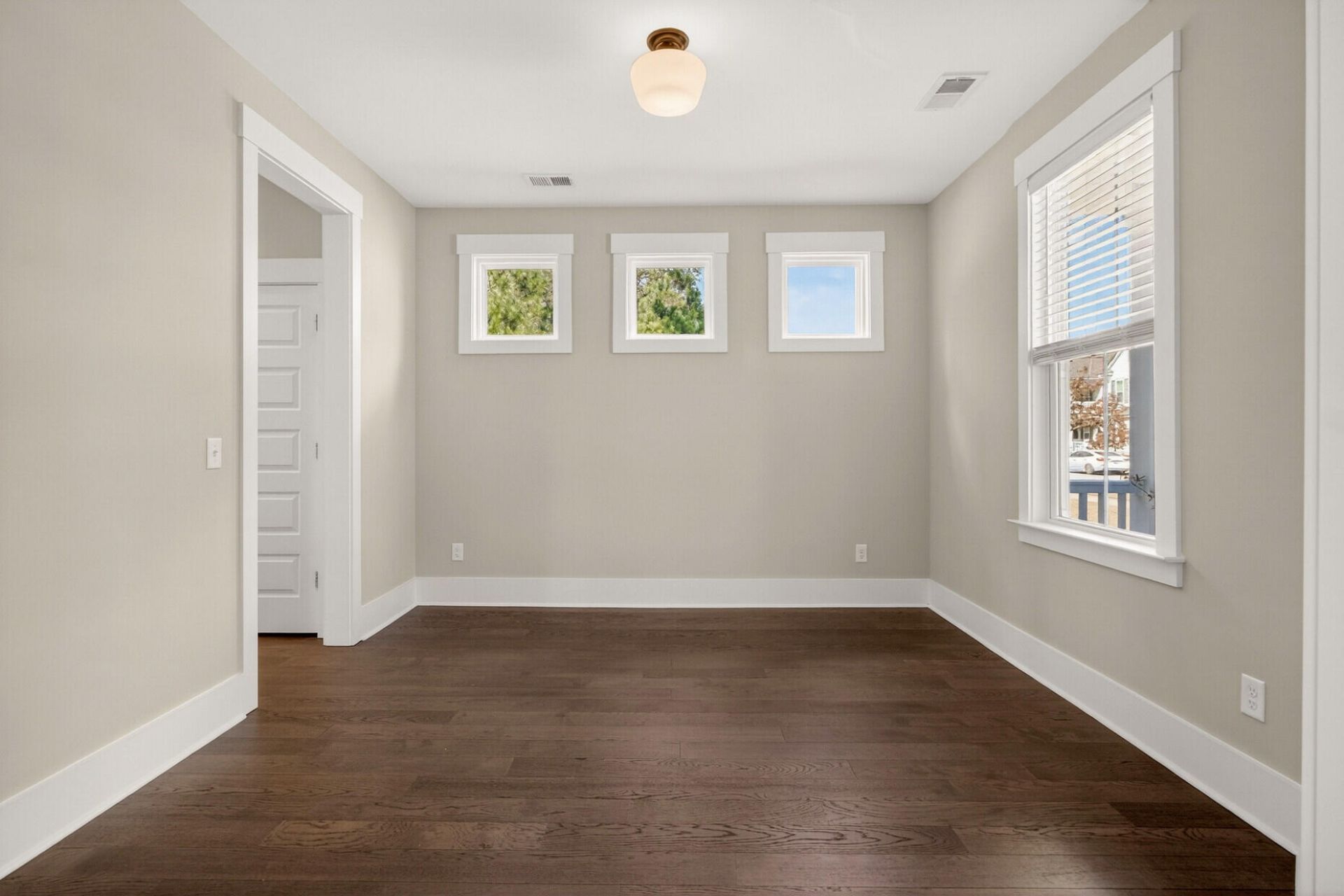 2081 Utsey Street Photo 29